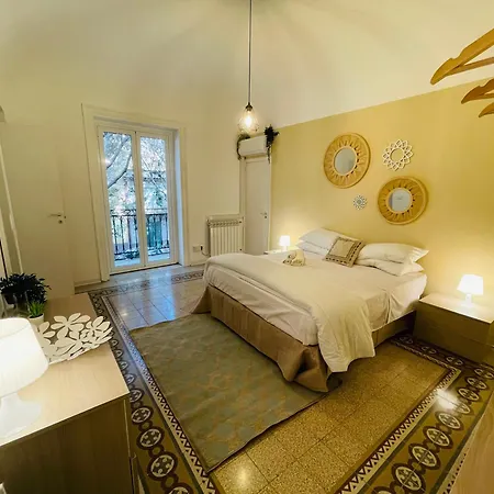 San Lorenzo House 182 아파트 *